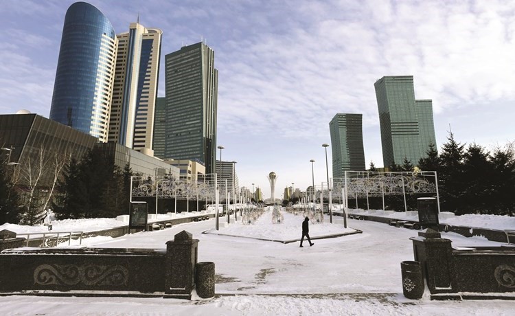 سكان العاصمة الكازاخية عاشوا سنة قاسية مناخيا هذا العام بسبب الرياح الجليدية