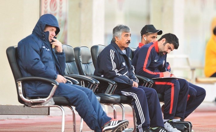مدرب خيطان محمد الانصاري يأمل في تحسين الصورة خلال الفترة الحالية	(الازرق.كوم)﻿