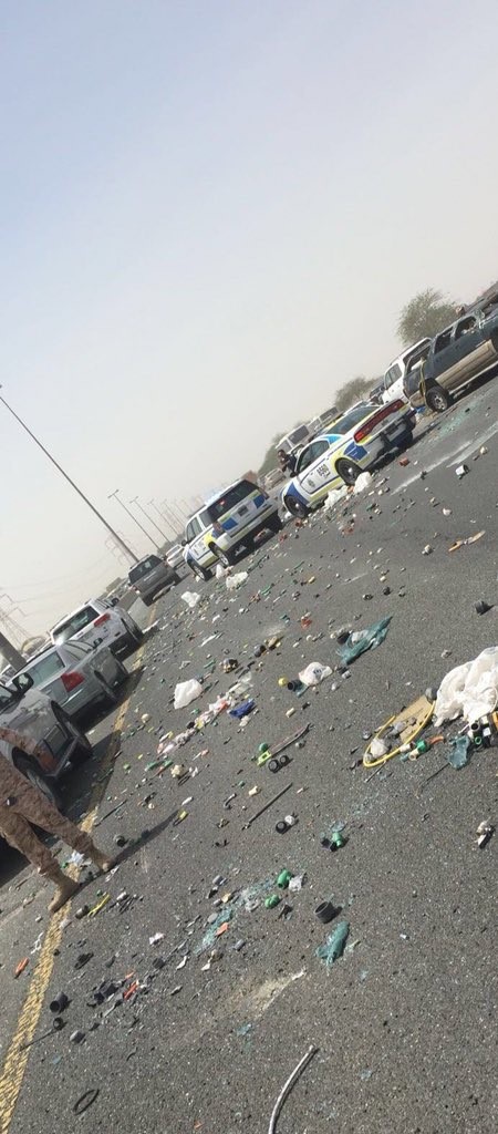 حادث على طريق جاسم الخرافي "الدائري السادس"..و"الداخلية" تدعو مرتاديه لتغيير اتجاههم