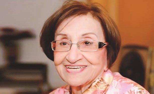 ورحلت صاحبة «على الناصية»