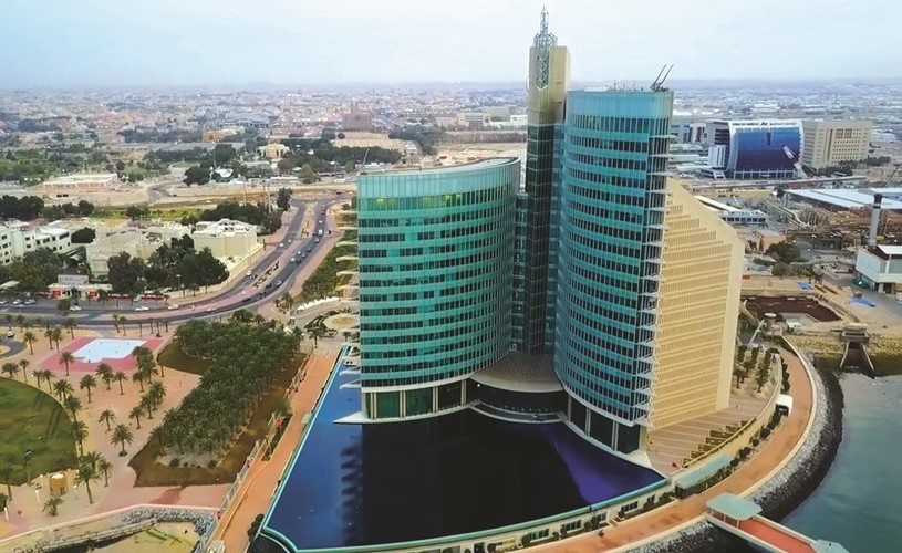 «البترول» تقلص مطالبات مع «إيكويت» بـ 10 ملايين دولار