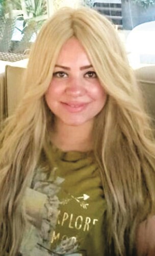 دينا انور﻿