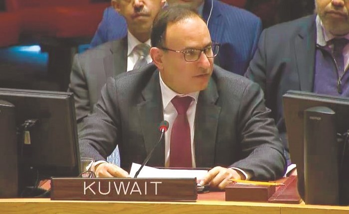السفير منصور العتيبي مشاركا في الاجتماعات﻿