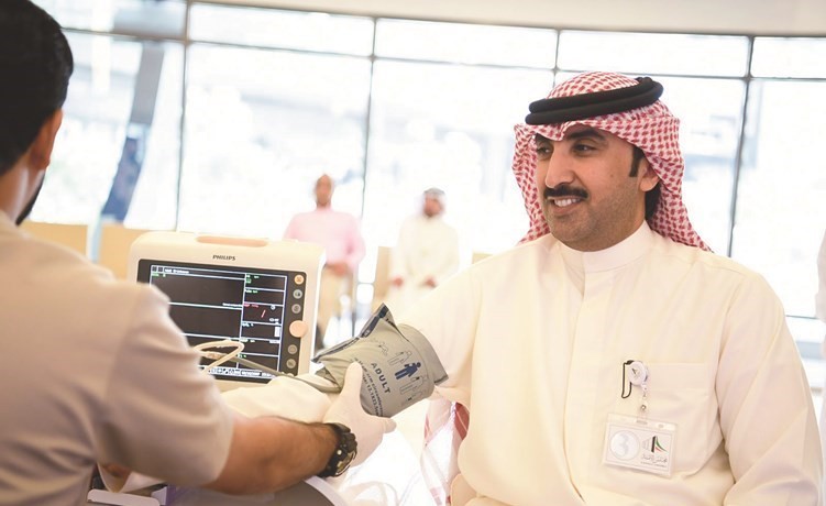 فحص احد المشاركين﻿