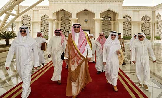 صباح الخالد يتوجه إلى الرياض للمشاركة بالاجتماع الوزاري التحضيري للقمة العربية