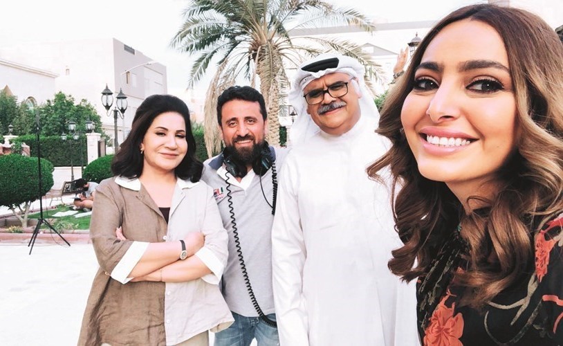 بالفيديو.. سعاد عبدالله: نهدي «عبرة شارع» لروح الفنان الراحل عبدالله الباروني