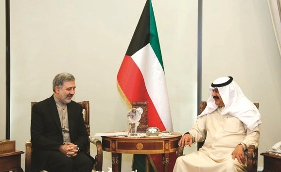 خالد الجارالله أثناء استقباله السفير الإيراني علي عنايتي﻿