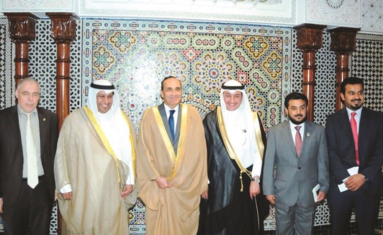 د. محمد الحويلة وعسكر العنزي والحميدي السبيعي مع رئيس مجلس النواب المغربي﻿