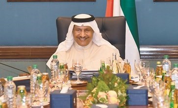 سمو الشيخ جابر المبارك مترئسا جلسة مجلس الوزراء أمس ﻿