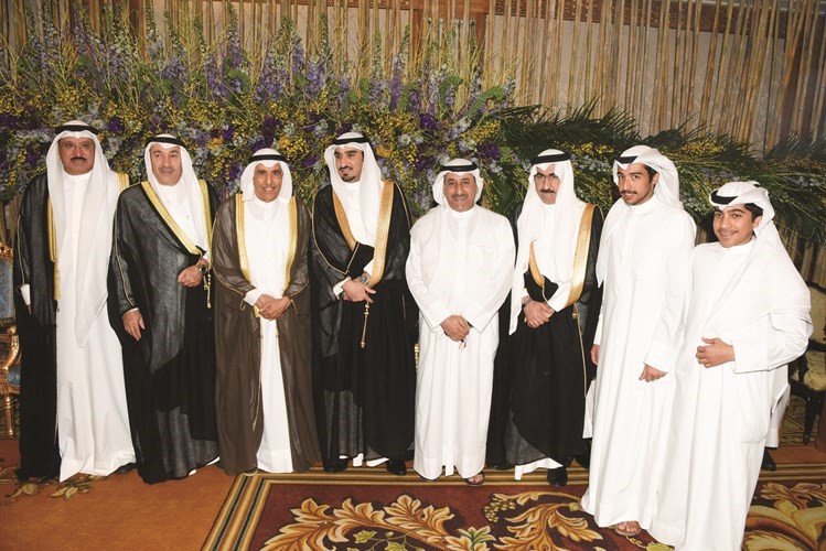 راشد الراشد وباسل الراشد وولداه سعد وعبدالعزيز يباركون﻿
