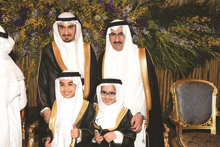 المعرس مع شقيقه عبدالله الراشد وعبدالعزيز وفهد الراشد﻿