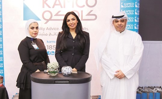 فاروق العومي في جناح كامكو﻿