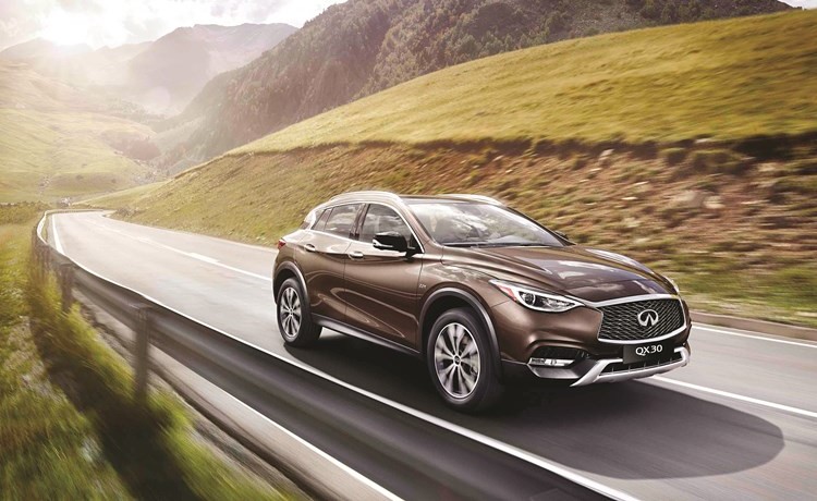 إنفينيتي البابطين تطلق QX30 2018 في الكويت