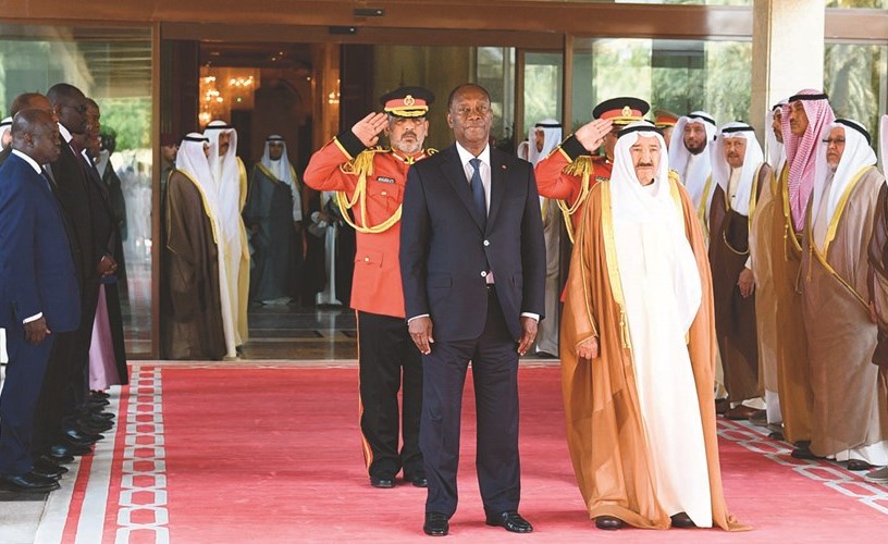 صاحب السمو الامير الشيخ صباح الاحمد خلال استقباله الرئيس الحسن واتارا رئيس كوت ديفوار﻿
