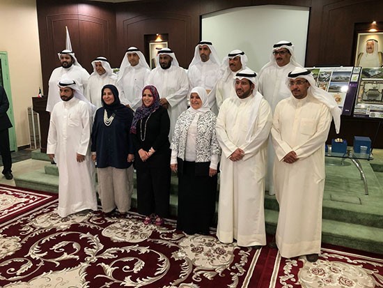 الصبيح: إنشاء شركة حكومية للخضار والفاكهة قيد الدراسة