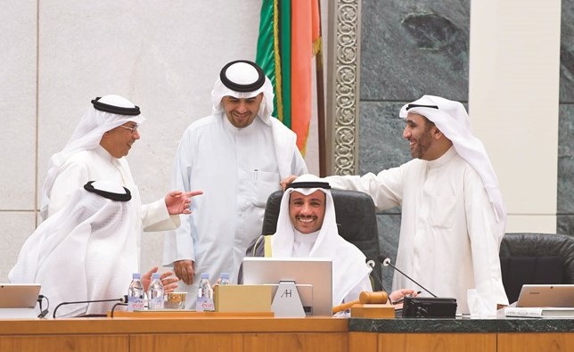 رئيس مجلس الأمة مرزوق الغانم والشيخ خالد الجراح وأنس الصالح ومحمد الدلال﻿