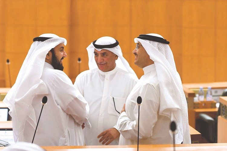 محمد المطير وشعيب المويزري والشيخ د.باسل الصباح﻿