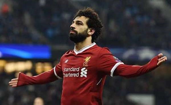 أول صورة لطالب الهندسة الذي تبنى علاجه "صلاح"