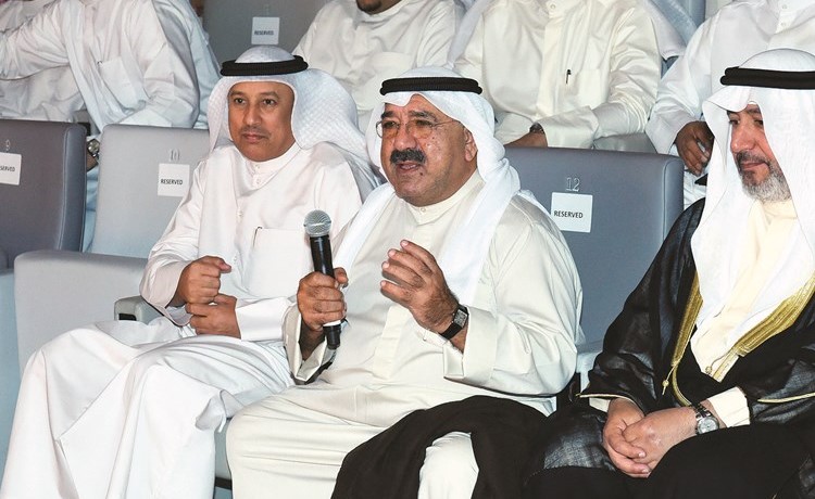 الشيخ ناصر صباح الاحمد متحدثا ﻿