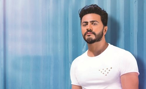 تامر غاضباً: «كفاية بقى»!