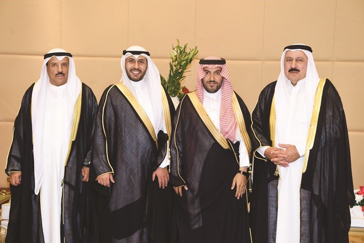 الشيخ محمد العبدالله بن مسفر مهنئا﻿