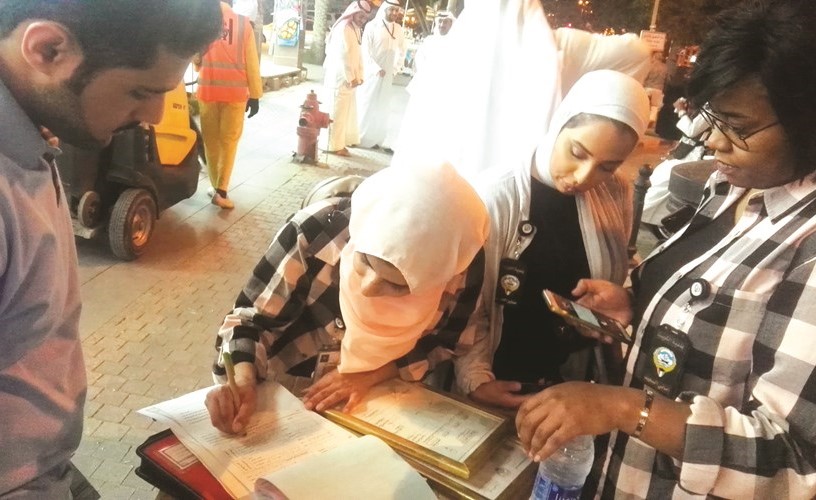 تحرير إحدى المخالفات﻿