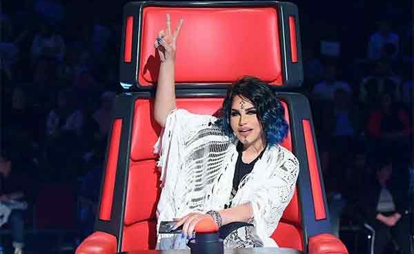 بالصور.. أحلام ترد بطريقتها الخاصة على منتقدي إطلالتها في The Voice