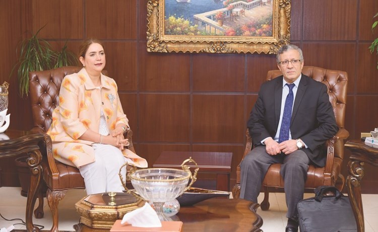 بثينة السبيعي خلا استقبالها وفد خبراء المكتب الدولي للاتحاد البريدي العالمي﻿