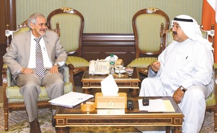 الشيخ ناصر صباح الأحمد مستقبلا د.هلال الساير﻿
