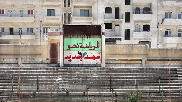 ملعب ادلب البلدي يستضيف أول مباراة لكرة القدم منذ ثلاث سنوات