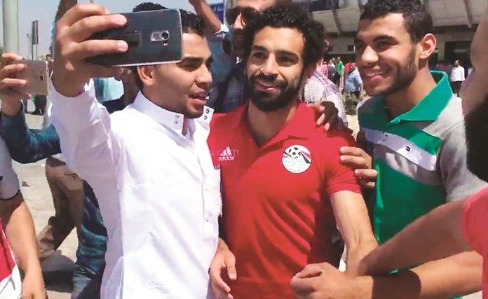 صلاح.. ملك الأعمال الخيرية