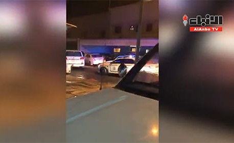 بالڤيديو.. واقعة استهتار جديدة واعتداء على رجال أمن وتمكين مطلوب من الهرب في الصباحية