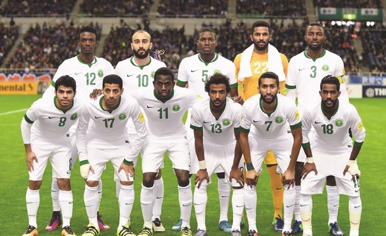 «فيفا» يقترح 3 شعارات لتزيين حافلة الأخضر في المونديال