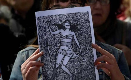 قضية اغتصاب جماعي تسبب تظاهرات عارمة في إسبانيا