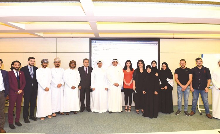 عبدالوهاب البدر وعبدالرحمن المطيري ومنى العياف مع الشباب العربي المشارك في الدورة التدريبية- (متين غوزال)﻿