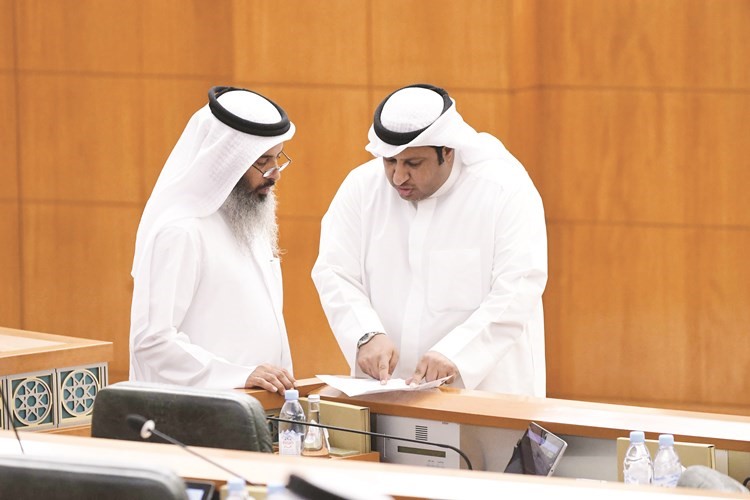 الحميدي السبيعي ونايف المرداس﻿