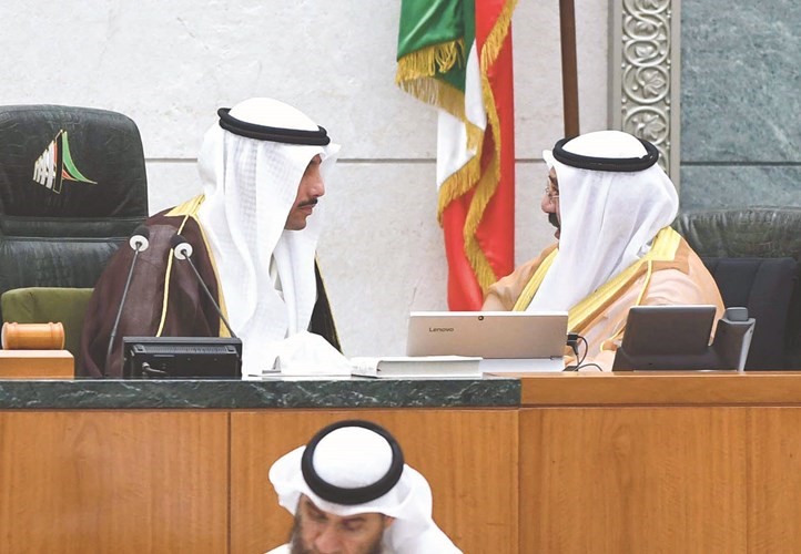 الرئيس الغانم والشيخ ناصر صباح الأحمد﻿