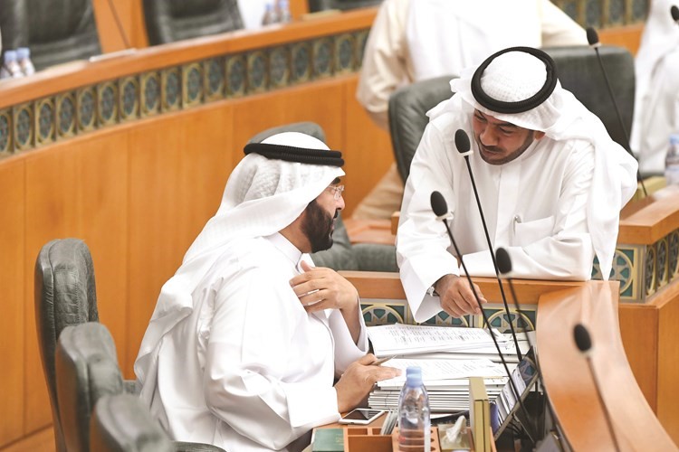 علي الدقباسي وسعدون حماد﻿