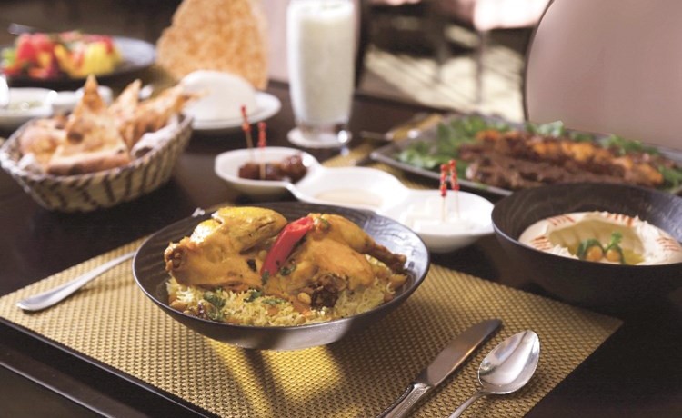 «سفير الفنطاس» يقدم عروض شهر رمضان في الخيمة الملكية الجديدة للشركات والمجموعات والعائلات