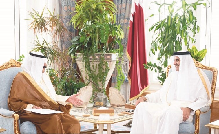 امير دولة قطر سمو الشيخ تميم بن حمد آل ثاني يستقبل مبعوث سمو الامير الشيخ صباح الاحمد نائب وزير الخارجية خالد الجارالله	﻿