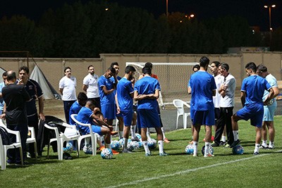 انطلاق تدريبات الأزرق استعدادا لمواجهتي فلسطين ومصر