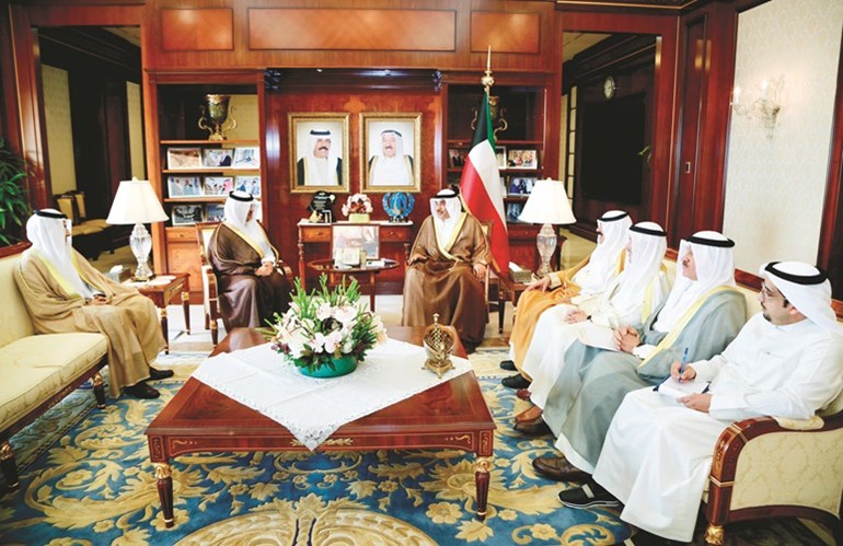 نائب رئيس مجلس الوزراء ووزير الخارجية الشيخ صباح الخالد مستقبلا سفير خادم الحرمين الشريفين الأمير سلطان بن سعد ﻿