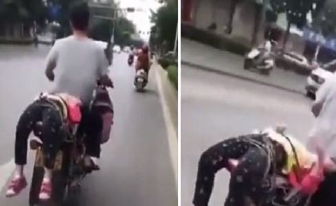 فيديو صادم لأب يعاقب ابنته بطريقة غريبة لرفضها الذهاب للمدرسة