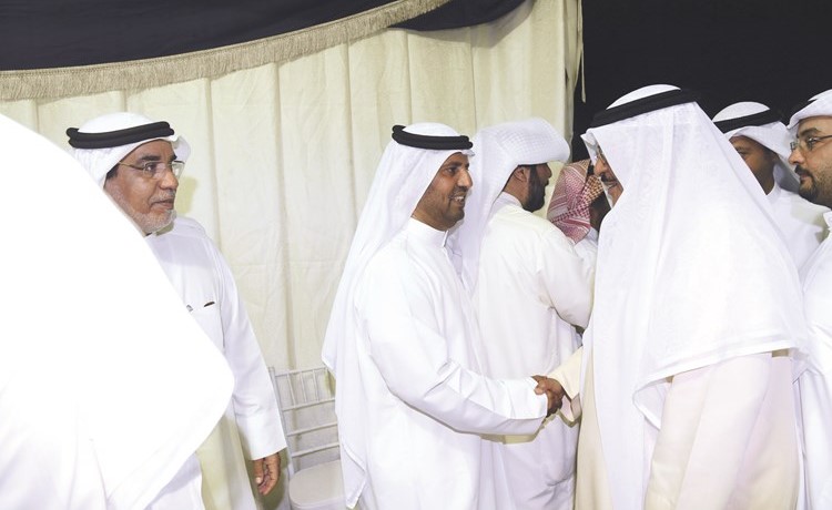 الحجرف مستقبلا الناخبين﻿