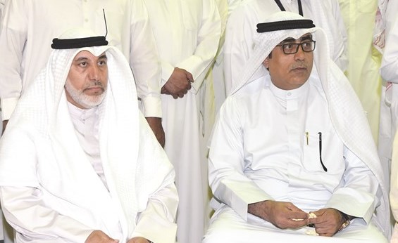 الوزير الأسبق د.محمد البصيري في مقدمة الحضور﻿