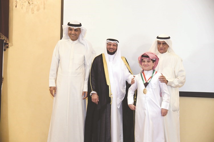 تكريم الطالب عدنان النوري﻿