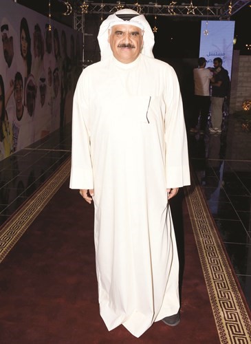 داود حسين﻿