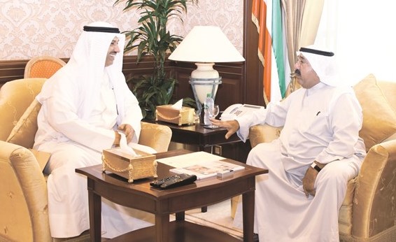 الشيخ ناصر صباح الاحمد مستقبلا د. حمود فليطح﻿