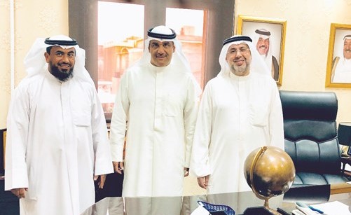  ناصر الهاجري متوسطا جاسم الذكر الله وعبدالرحمن بوطالب﻿