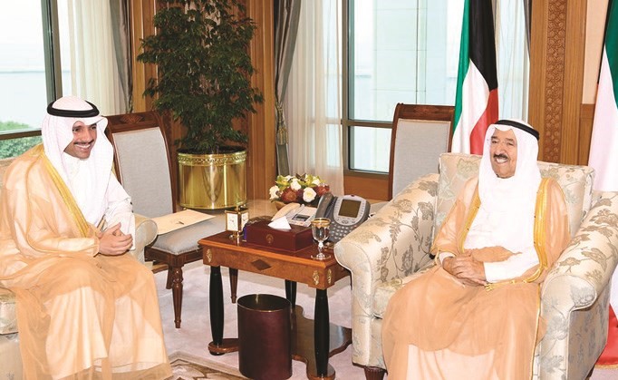 صاحب السمو الامير الشيخ صباح الأحمد مستقبلا رئيس مجلس الأمة مرزوق الغانم﻿